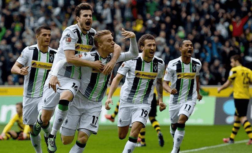 包含清晨门兴格拉德巴赫备战足总杯，状态回暖细节曝光，气氛紧张，轮换策略成焦点的词条